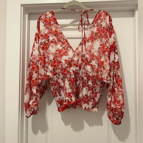 WAYF Floral Smoked Bottom Blouse - Picture 5 of 5
